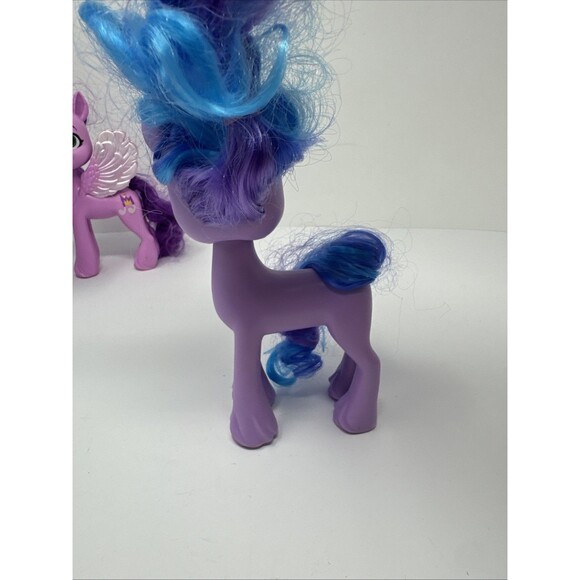 My Little Pony New Generation SHINING ADVENTURES Lot 6 Sprout Hitch Izzy Petals - Picture 11 of 15